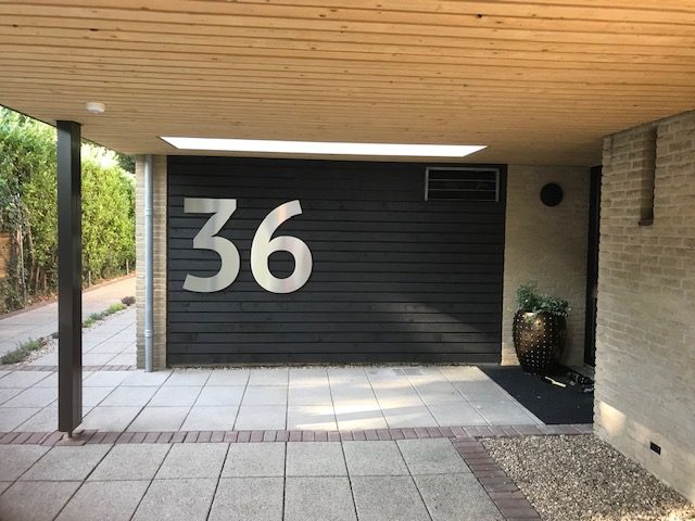 RVS huisnummer 36 - Lettertype Pt Sans - Hoogte 100 cm